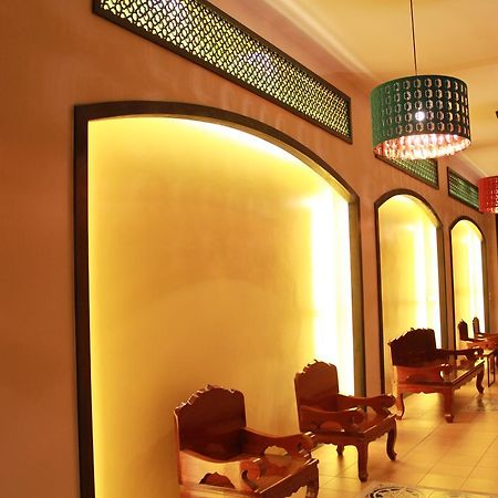 Готель Mulberry House Pak Thong Chai Екстер'єр фото